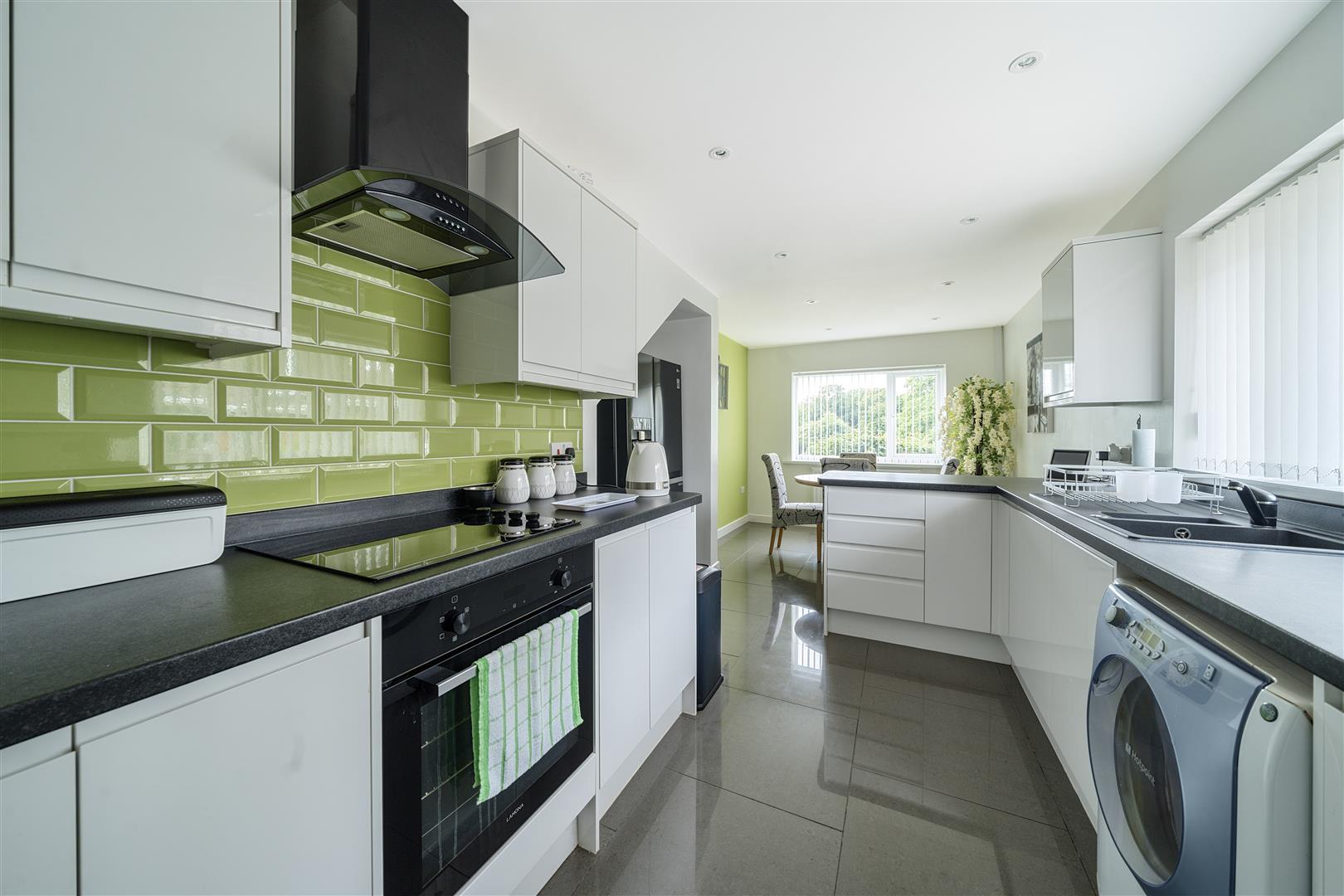 Hendrefoilan Drive, Sketty, Swansea, SA2 7NG